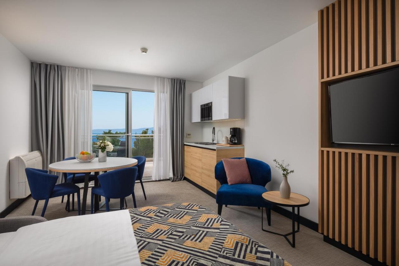 Noemia Apartments Baška Voda Buitenkant foto